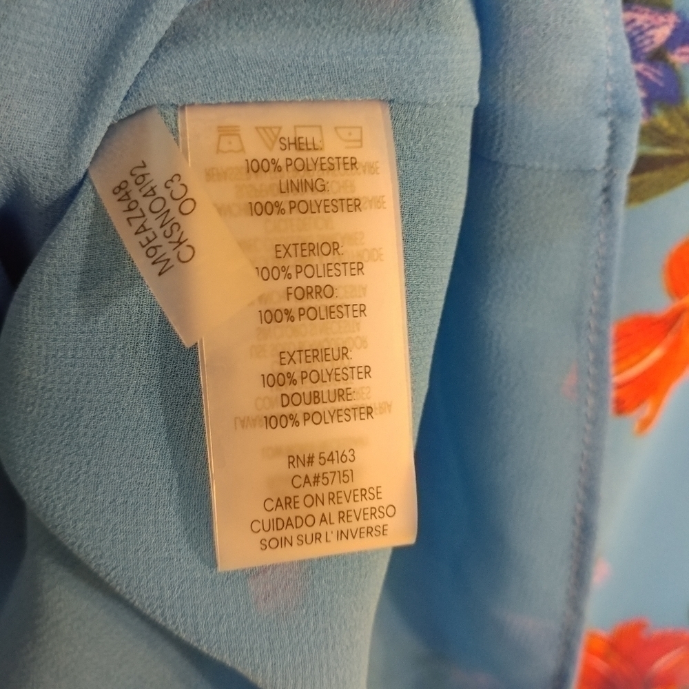 NWT Calvin Klein Blue Floral Blouse in Ocean Blue - Picture 6 of 7